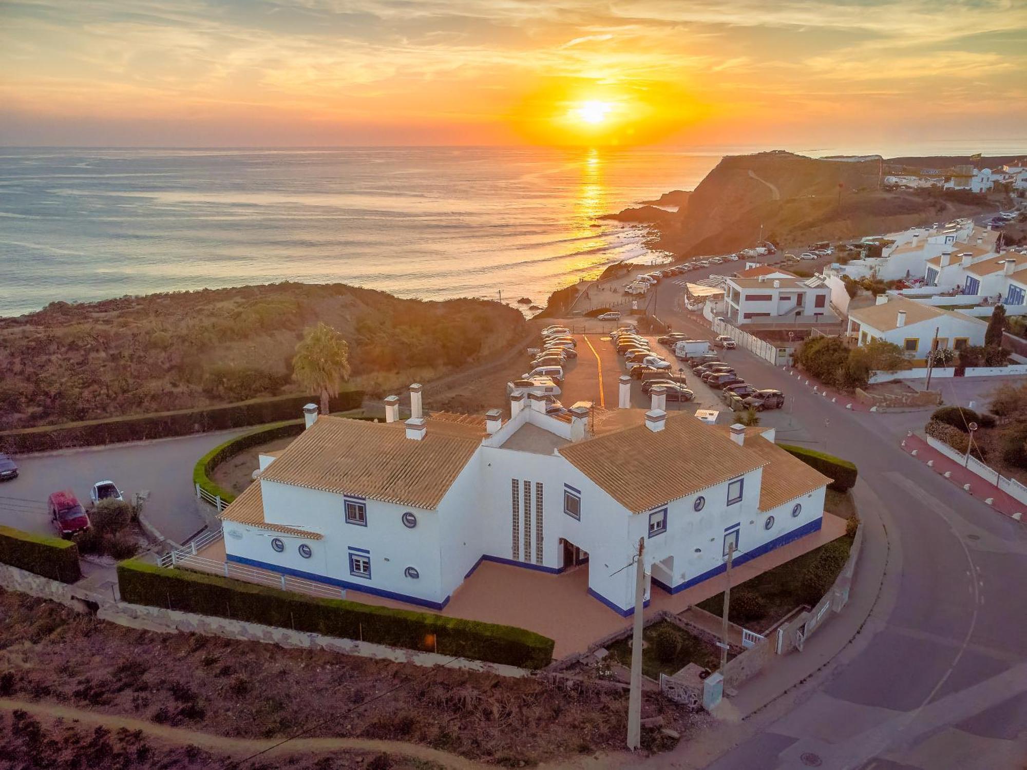 Sweet Home Arrifana // Beachhouse Praia da Arrifana Εξωτερικό φωτογραφία